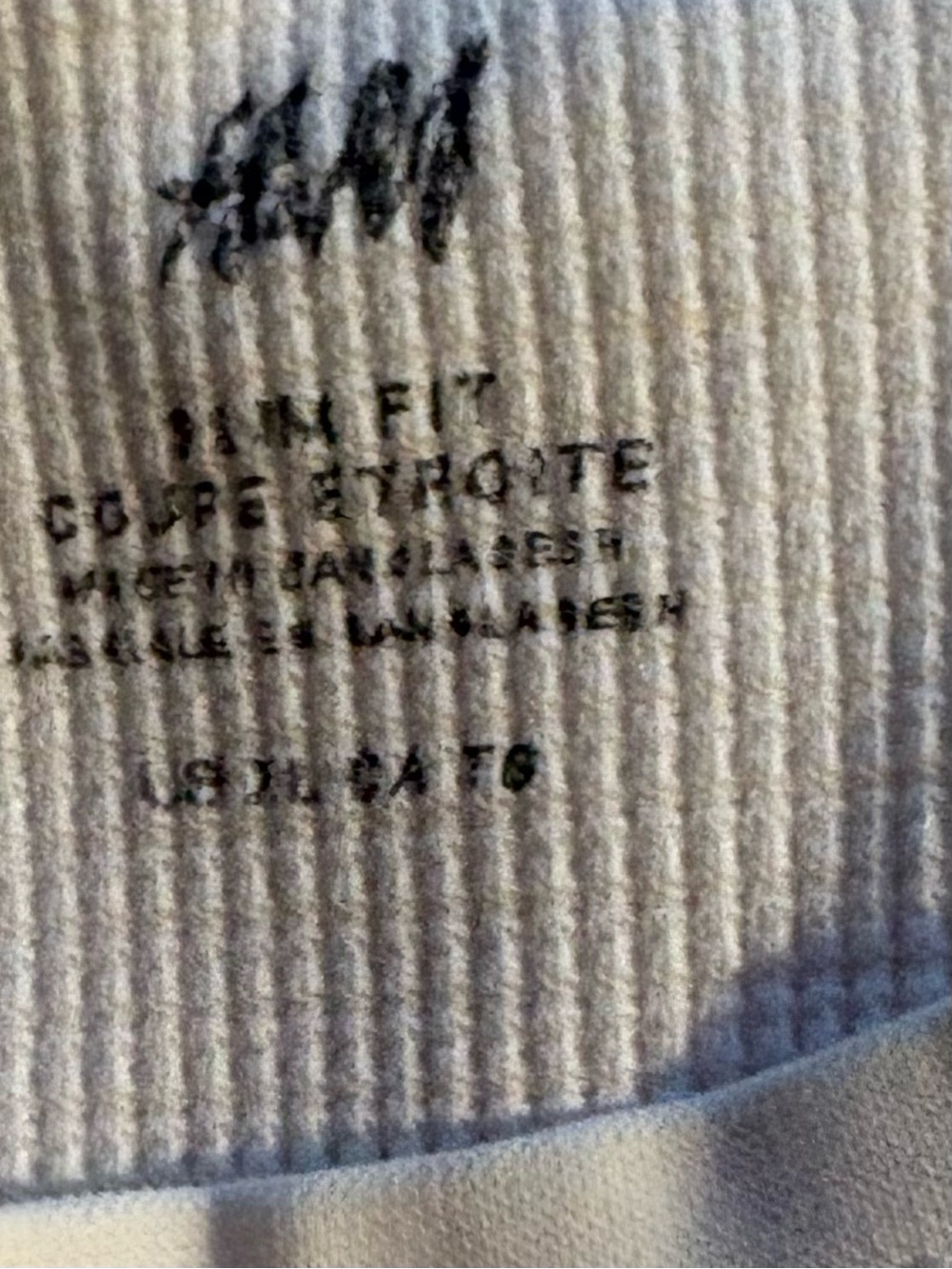 H&M Men’s White Waffle-Knit Long-Sleeve - Picture 2 of 2